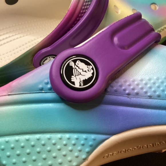 Crocs NWOT Youth Size J 3 Classic Solarized Clogs | Tie Dye Crocs| Slip On Shoes - Picture 6 of 7